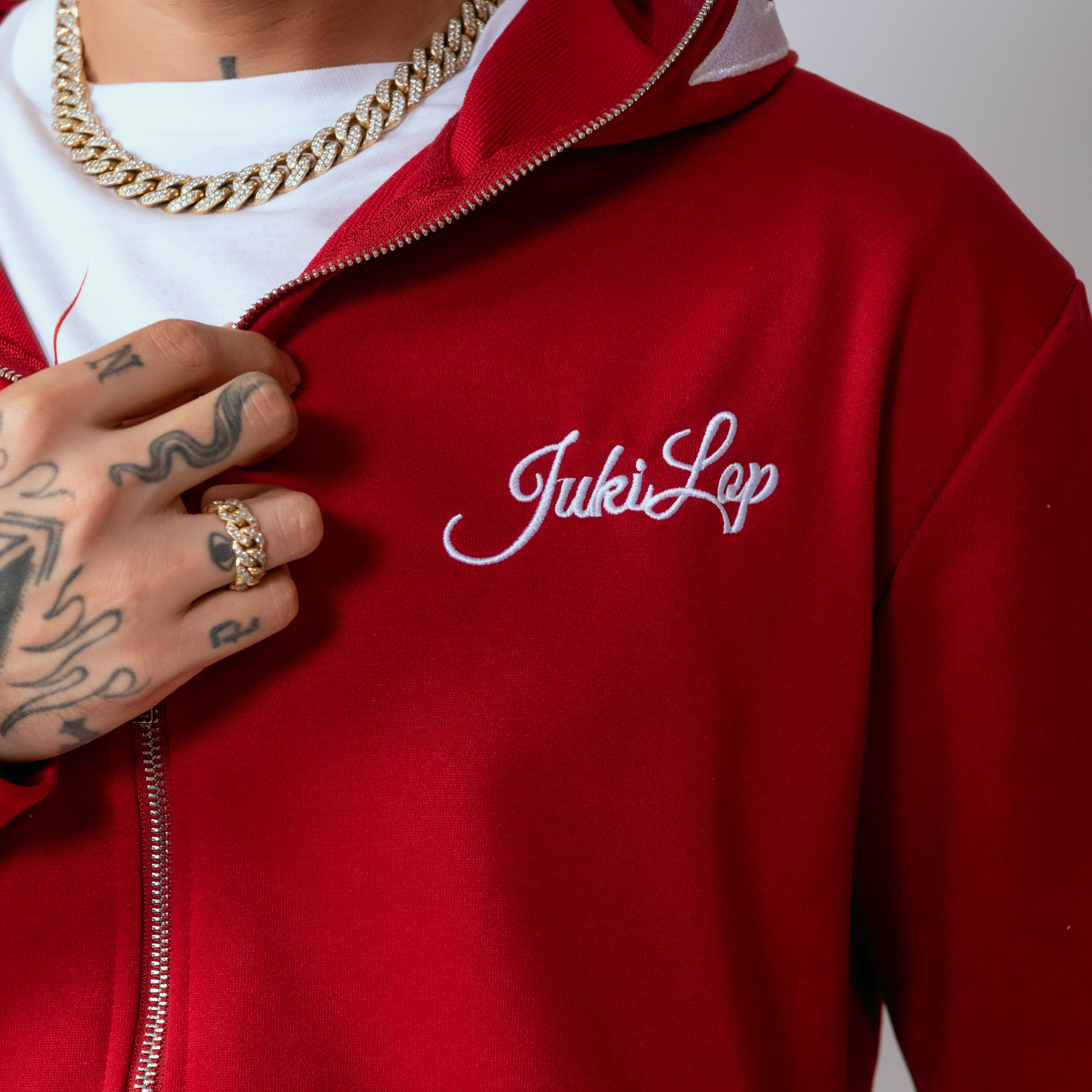 Conjunto deportivo Jukifuego